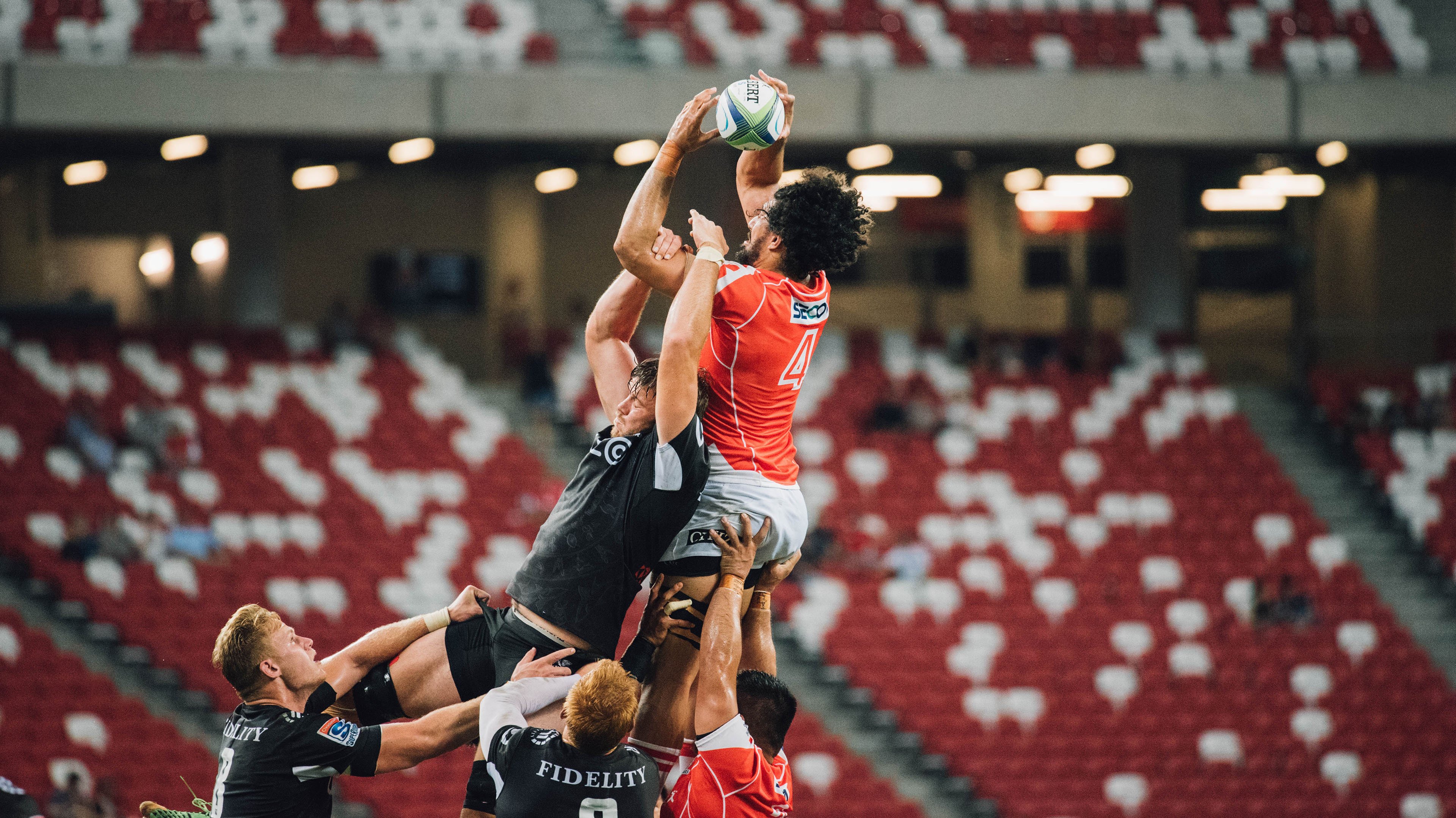 《跨界IP合作:电竞带动周边娱乐产业繁荣》,跨境电竞